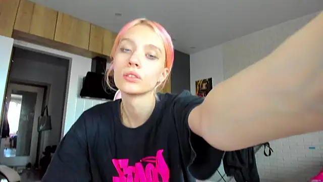  Alice Kitty online show from June 26, 5:06 pm