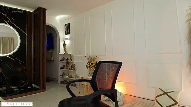 a lejandro 0 8 online show from July 28, 4:08 am