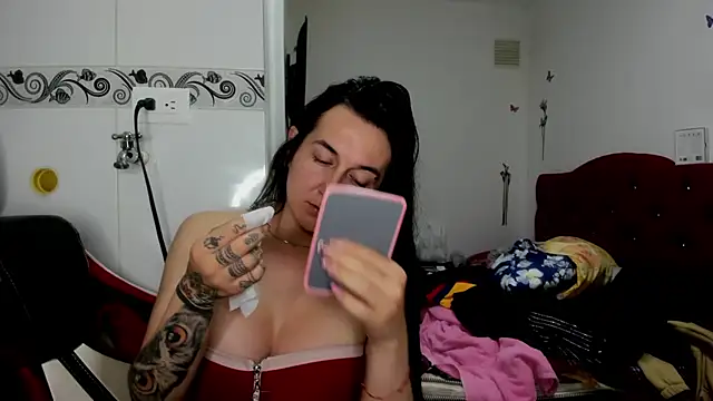 Sweet-Suck69 online show from July 6, 10:00 am
