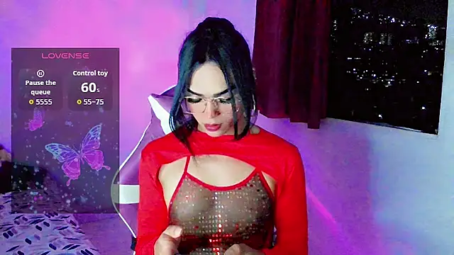 Snapshot of Ms-Zoehans chatting on October 23, 12:58 am Ms-Zoehans online show from October 23, 12:58 am