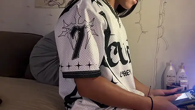 tsjaden777 online show from June 16, 4:26 am