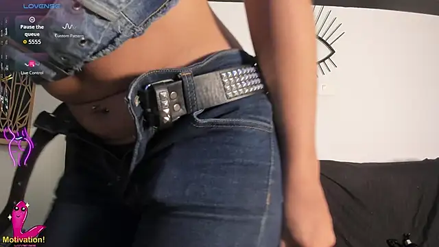 EmilyGomezLS online show from February 27, 11:49 am