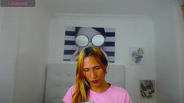 Brisahott online show from March 15, 2:25 am