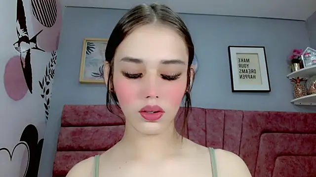 Snapshot of ValeriaAguilar chatting on March 22, 4:37 pm ValeriaAguilar online show from March 22, 4:37 pm