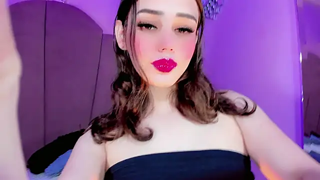 Snapshot of ValeriaAguilar chatting on September 20, 9:31 pm ValeriaAguilar online show from September 20, 9:31 pm