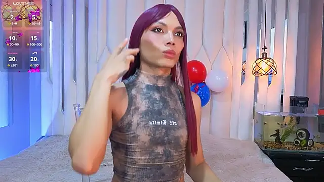 Megan Do Santos online show from July 4, 8:14 pm
