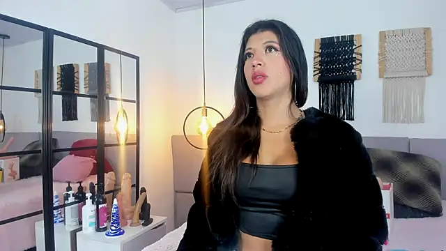 Sweet camille online show from April 15, 2:39 am