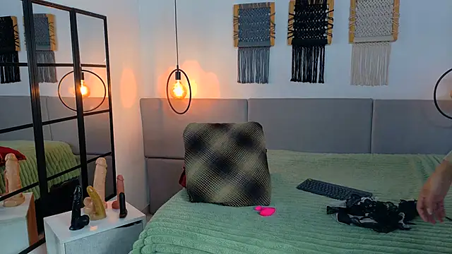 Sweet camille online show from June 12, 2:21 am