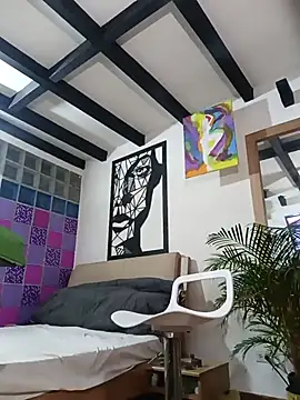 thirstymoonxx online show from June 13, 5:07 am