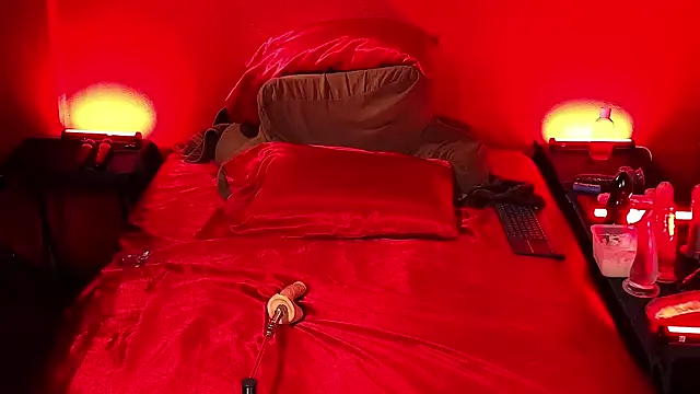 JenniferCD online show from June 14, 2:24 am