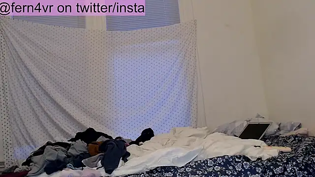 fern4ever online show from May 19, 3:24 am