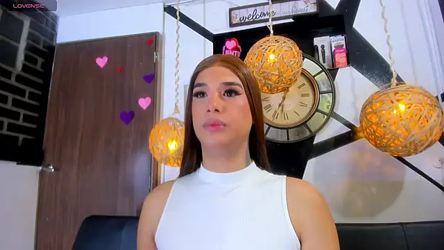 victoria aleia  online show from June 7, 12:07 am