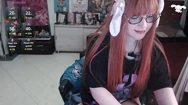 Avril2001 online show from November 26, 2:47 am