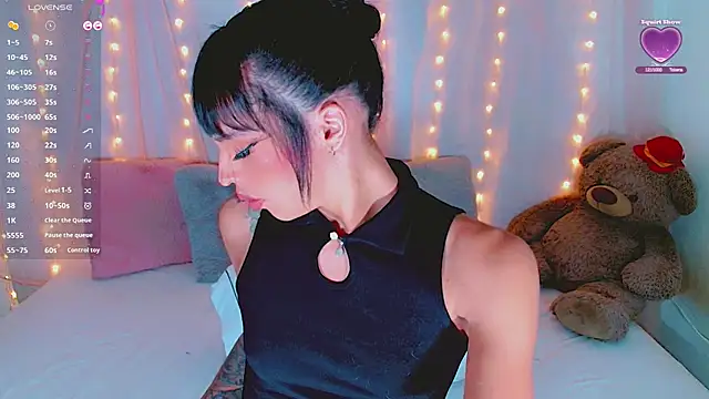 AlanaBekeer online show from November 8, 9:48 pm