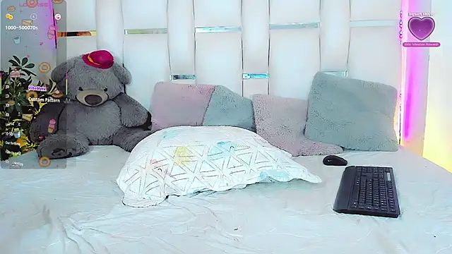 AlanaBekeer online show from July 30, 9:36 pm