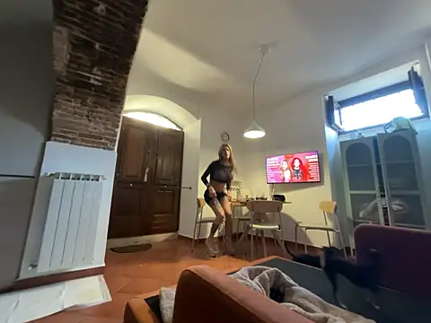 latinasexitrans123 online show from April 24, 7:55 am