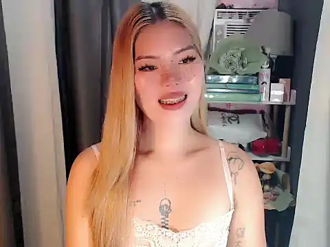 Zyradvega online show from July 27, 9:49 am