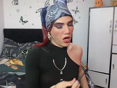luna grans 777 online show from June 19, 3:38 pm