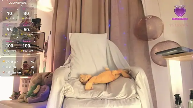 BarbieVenus online show from October 13, 12:49 pm