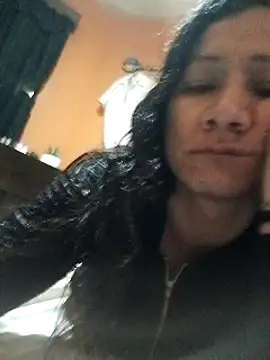 miicheele32 online show from February 20, 8:17 am