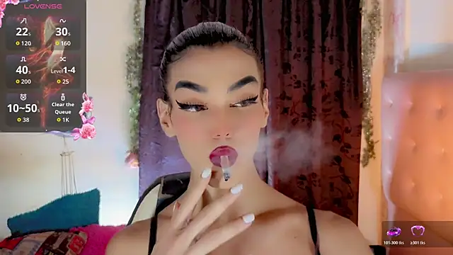 the-horus-girl online show from July 11, 3:55 am