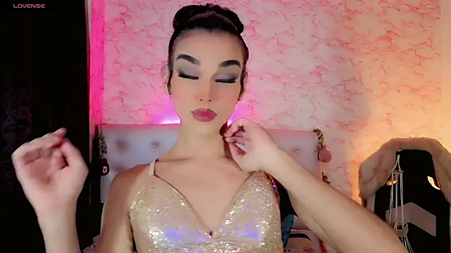 the-horus-girl online show from July 29, 2:43 am