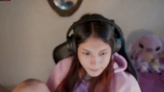 xofix online show from March 20, 8:19 pm