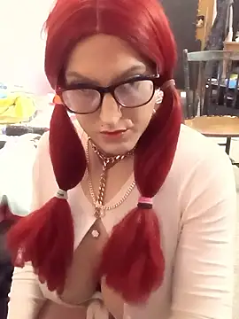 sissytrapdolly24 online show from March 29, 4:35 am