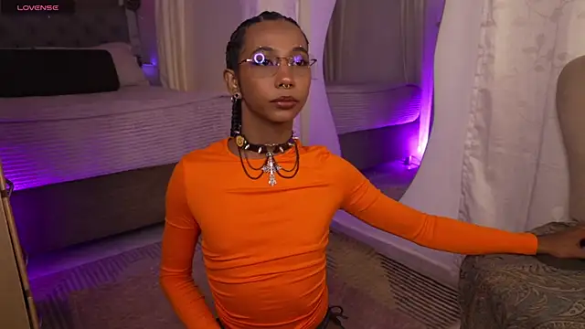 wayuu-goddess online show from June 10, 8:19 pm