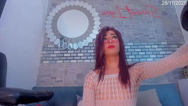 MystiqueTs online show from November 28, 7:59 pm