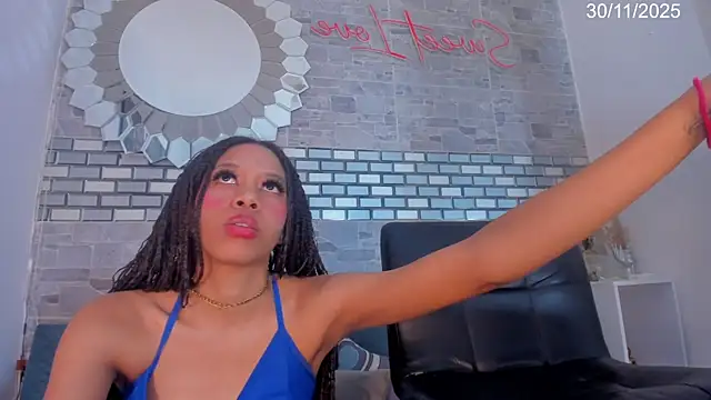 MystiqueTs online show from November 30, 8:55 pm