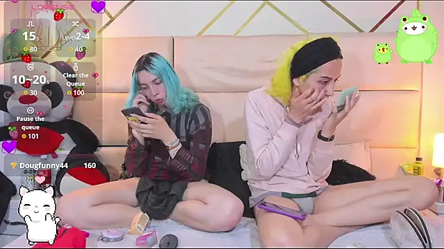 -kisa  online show from November 1, 3:15 am