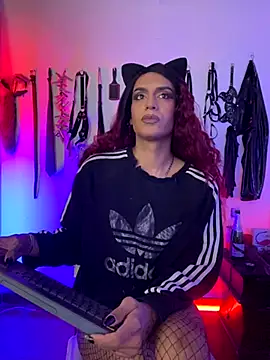 akinoro  online show from October 23, 7:40 pm