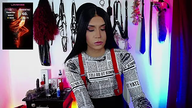 akinoro  online show from November 7, 8:20 pm