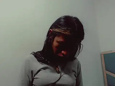 danna veryhot  online show from December 15, 7:41 pm