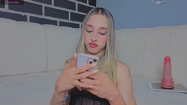 Goddivaa online show from March 21, 3:52 am