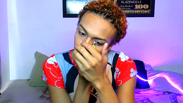 alexxa Rooa online show from April 15, 1:05 pm