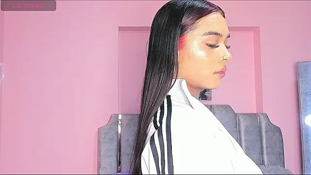 karol noa online show from February 7, 3:24 am