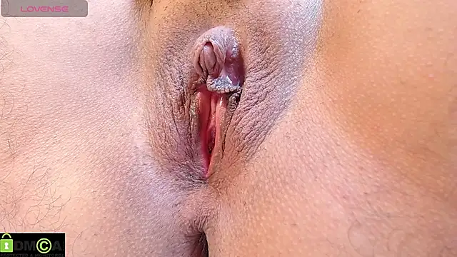 mikellwilliams10 online show from July 16, 3:29 pm