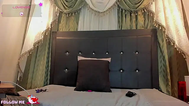 brittany williams  online show from July 21, 12:41 pm