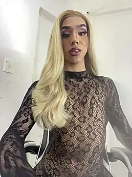 briana sex32 online show from August 4, 6:30 am