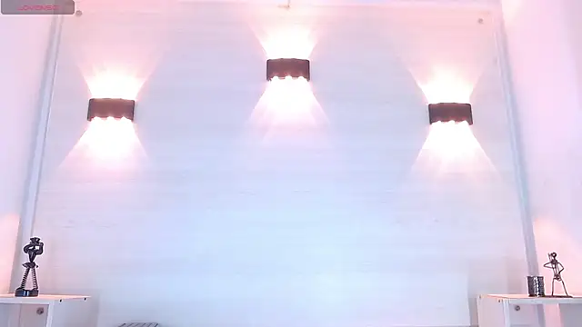 Molly Spears online show from February 3, 11:31 am