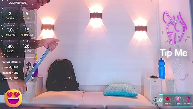 Molly Spears online show from February 8, 1:43 am