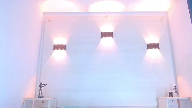 Molly Spears online show from February 8, 3:42 pm