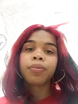 Snapshot of evelyn_wine chatting on February 1, 6:08 pm evelyn wine online show from February 1, 6:08 pm