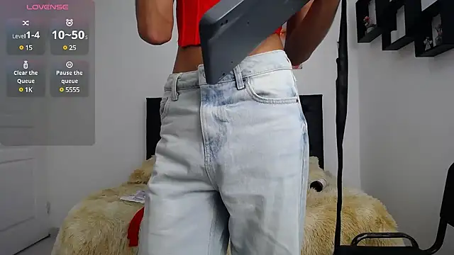 abigail f00x online show from March 13, 7:25 pm