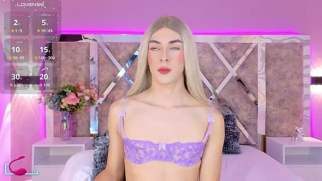 MaxiRogers online show from December 15, 12:33 pm