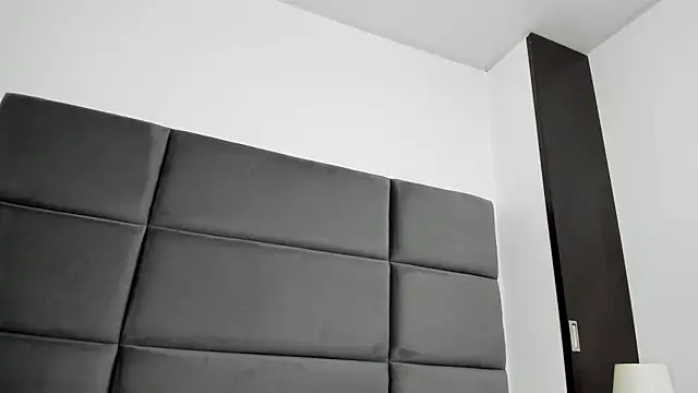 Lizz Luna online show from November 5, 7:14 pm