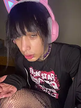 egirl711 online show from January 10, 4:02 pm