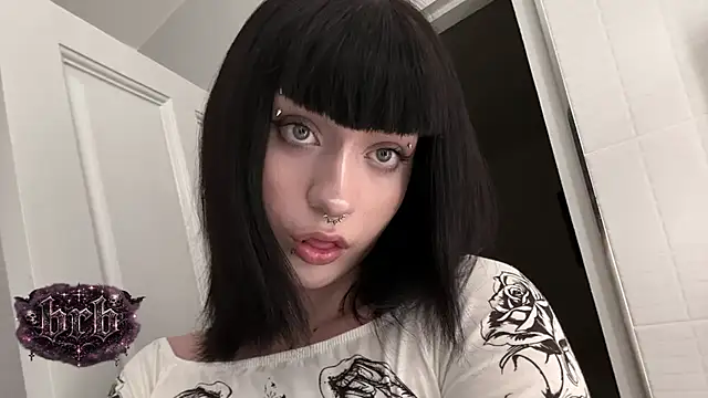 Vailyreb  online show from July 21, 3:37 pm
